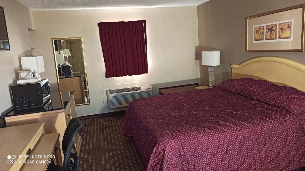 King Room interior
